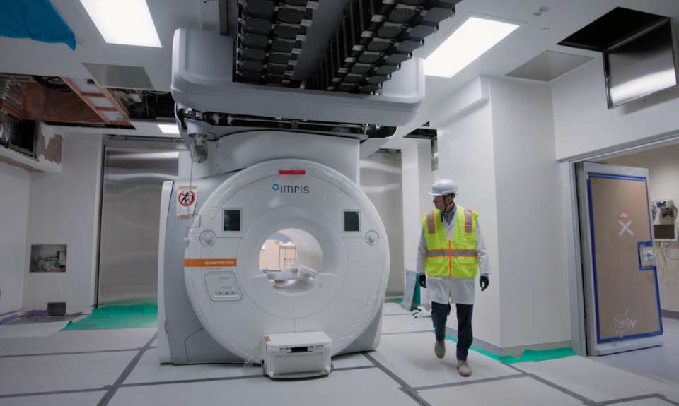 Intraoperative MRI video